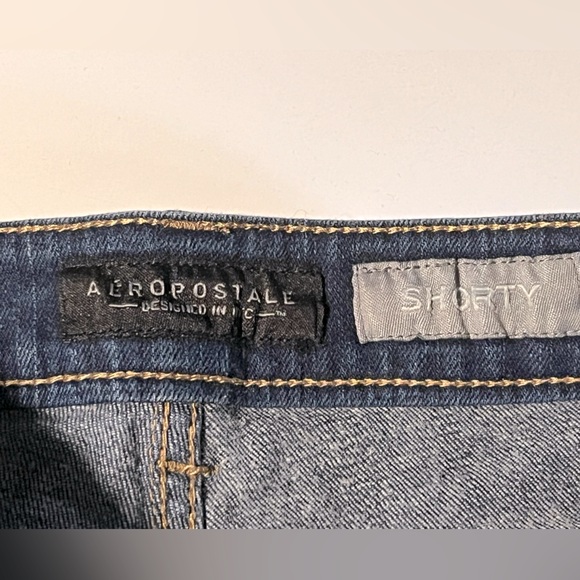 🌼 Aeropostale Shorty Shorts - Picture 3 of 4
